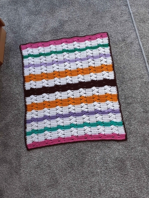  Lapmat, called Striped Dolly Mixture